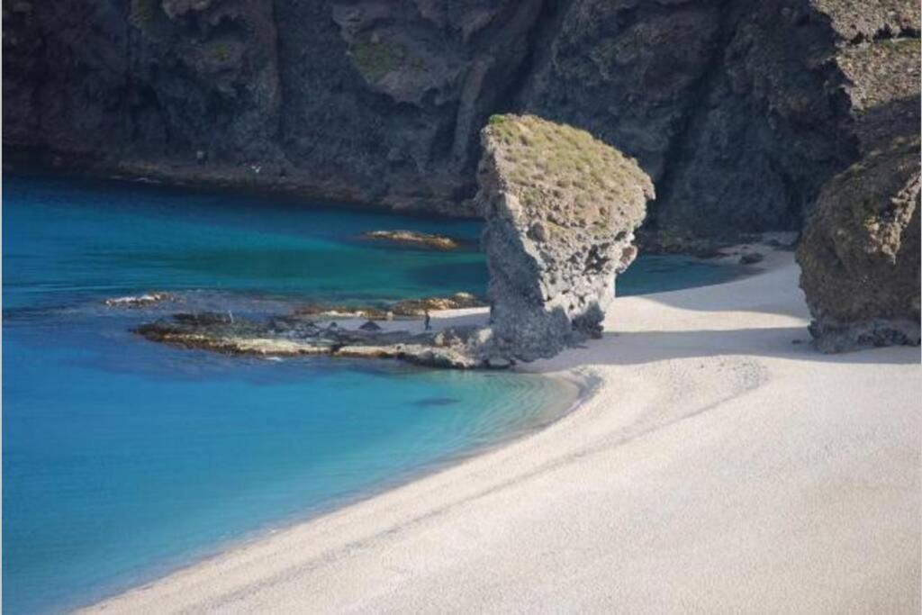 Atico Con Encanto En Cabo De Gata. A 100M De La Playa. 카로보네라스 외부 사진